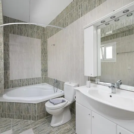 Nimo Paradise Estate