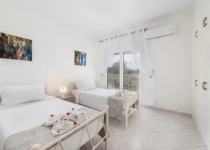 Nimo Paradise Estate * Парадейси