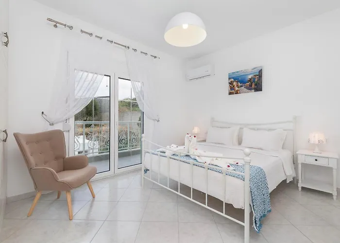 Nimo Paradise Estate Holiday home